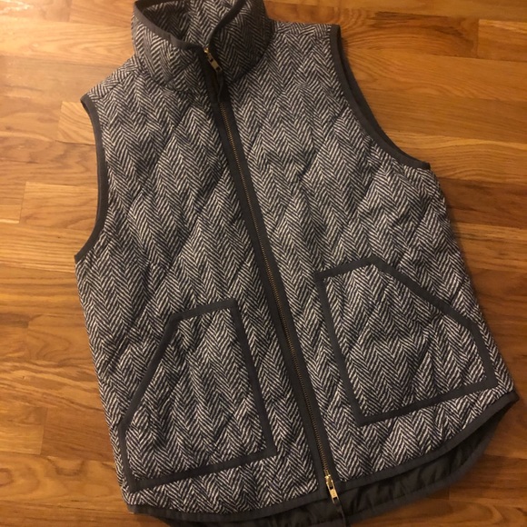 SOLD J. Crew Excursion Herringbone Quilted Vest - Picture 6 of 13
